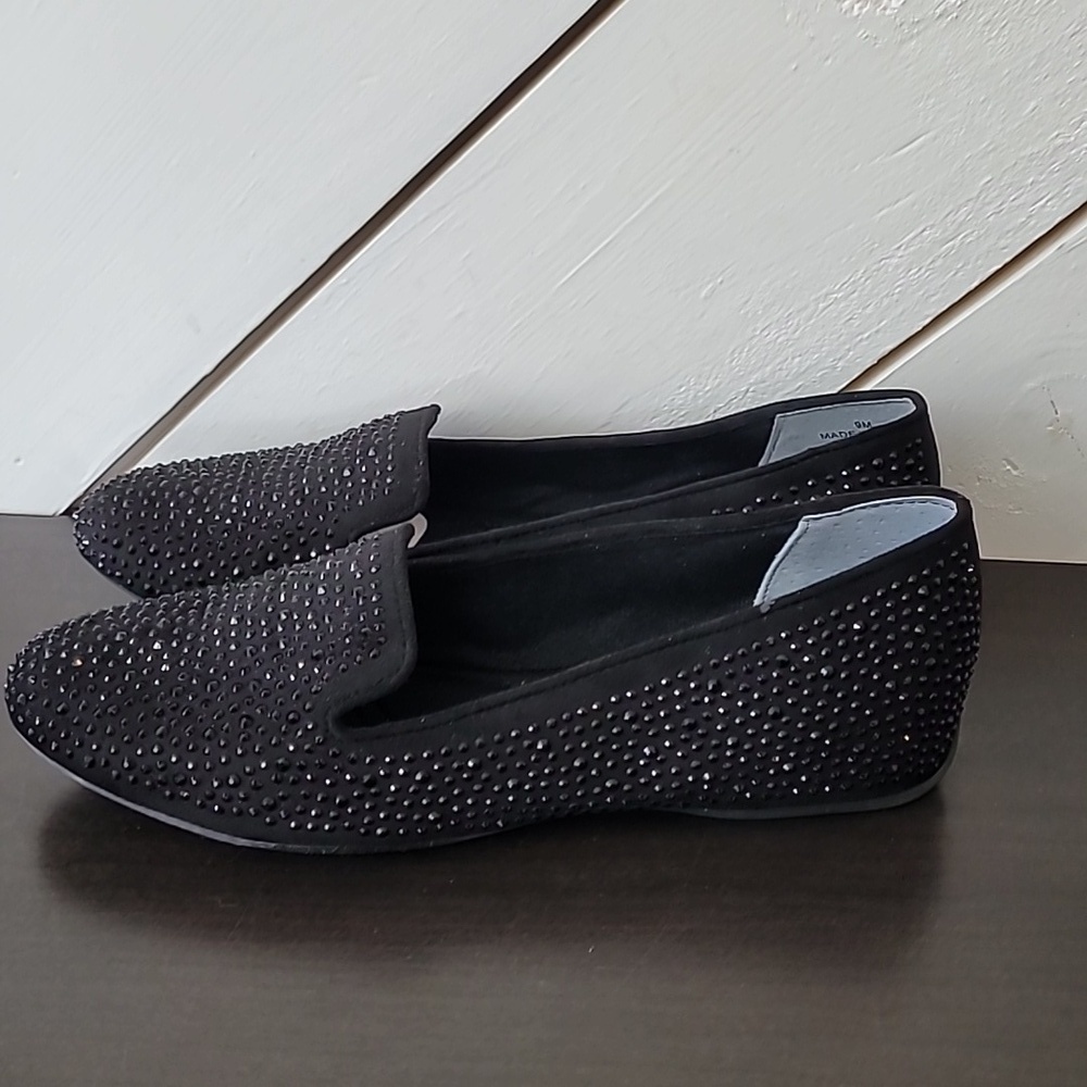 NEW J. Renee Hanuko Black Suede 9 Studded - Picture 2 of 8